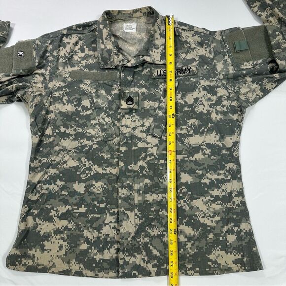Army Combat Uniform Digital Camo Coat Size Medium Regular - Picture 7 of 11